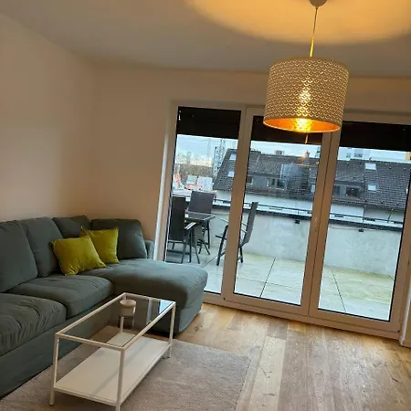 Modern With Kitchen & Balcony Dining * Ratingen