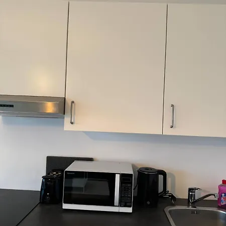 Modern With Kitchen & Balcony Dining Ratingen
